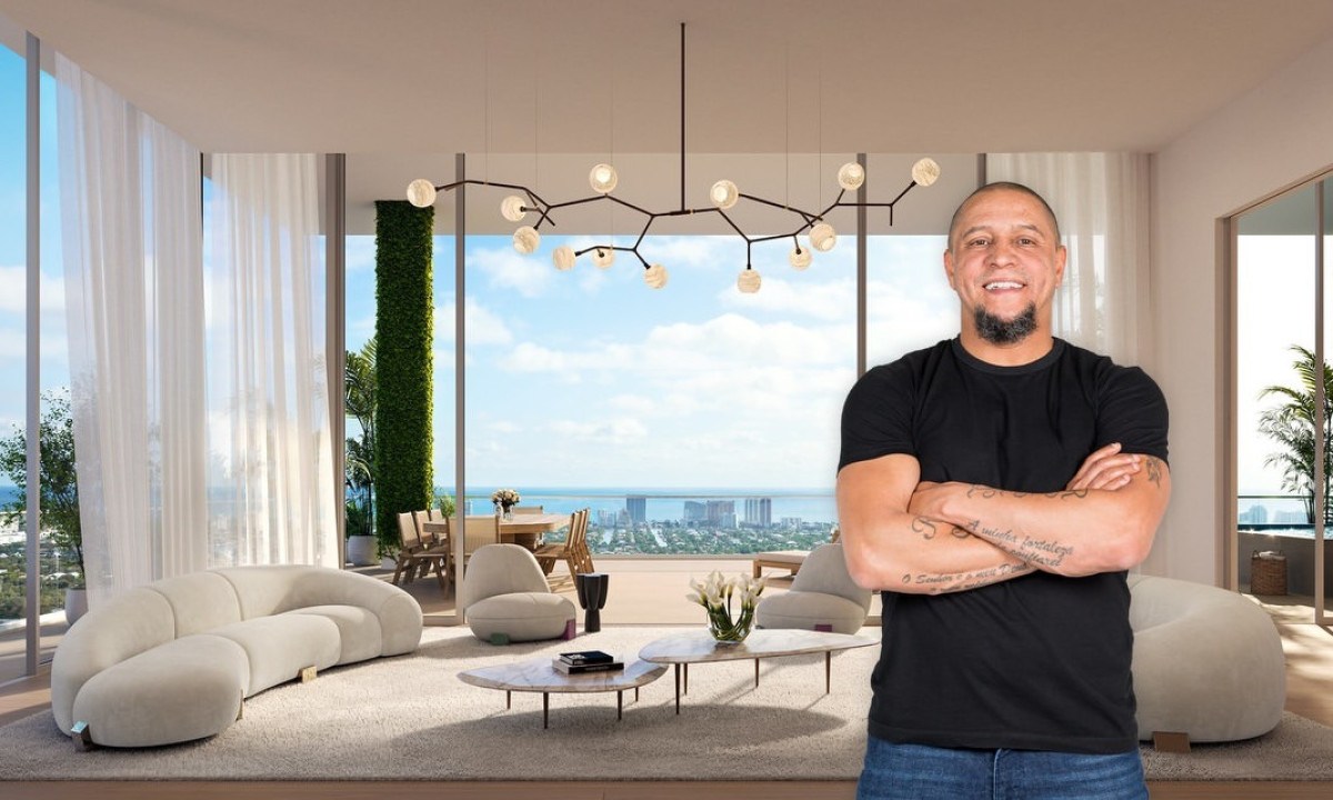 O ex-jogador Roberto Carlos, alvo de notícias sobre sua suposta conversão ao islã e casamento, aguarda posicionamento oficial - (crédito: Redes sociais)