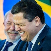 Governo Lula negocia com Alcolumbre urgência em duas propostas; veja quais - Foto: Pedro Gontijo / Presidência Senado