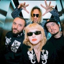 Deb and The Mentals abre show do Foo Fighters em BH e lança EP "STUCK"  - Murilo Amancio