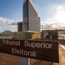 Perrengue eleitoral - Luiz Roberto/TSE