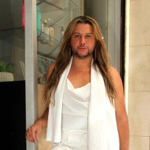 Homem com 'aparência feminina' diz ter sido alvo de preconceito em bar - Jair Amaral/EM/D.A Press