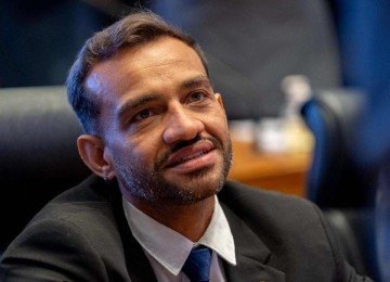 Aposta do PSOL chama Flávio de ‘charlatão’ e critica aproximação de Lula com Centrão -  (crédito: Foto: Andressa Anholete/CLDF)