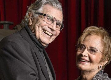 Tarc&iacute;sio Meira e Gl&oacute;ria Menezes, o lend&aacute;rio casal de atores brasileiros mencionados na mat&eacute;ria sobre as recentes perdas no cen&aacute;rio art&iacute;stico -  (crédito: Redes sociais)