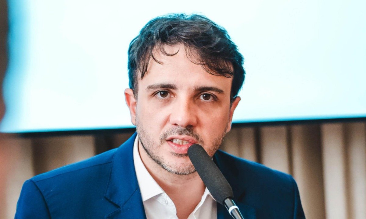 O que diz Renan Santos sobre deixar a vacinação de fora do plano de governo - (crédito: Foto: Felipe Soares/Partido Missão)