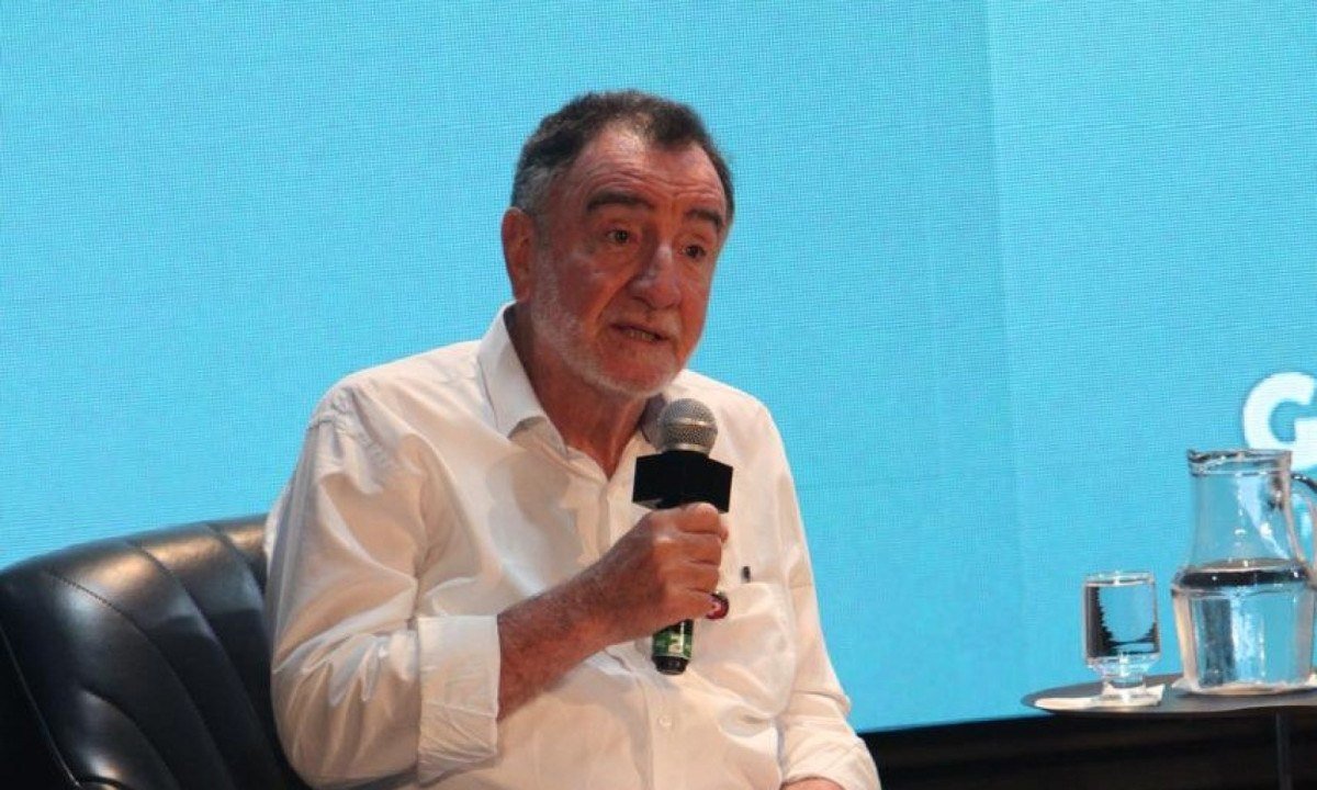 Candidato a governador pelo PT defendeu maior integração entre as cidades por conta de "desafios em comum" - (crédito: Edesio Ferreira/EM/D.A. Press)