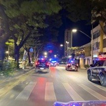 Armas, carros e cartões são apreendidos em operação contra agiotagem em MG - PCMG/Reprodução