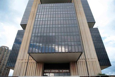 Diretores do Banco Central devem continuar reduzindo a taxa básica de juros -  (crédito: Marcello Casal Jr/Agência Brasil – 13/420)