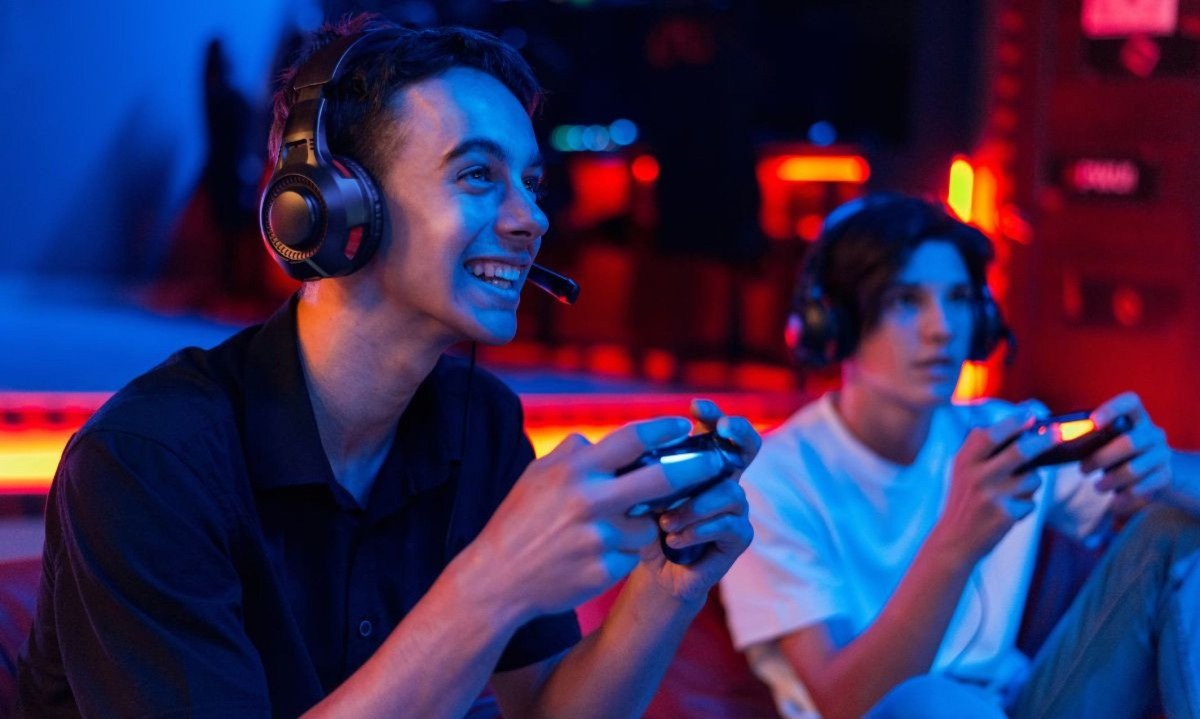 Jogadores aproveitam as férias para se divertir e ter experiências digitais - (crédito: magnific)