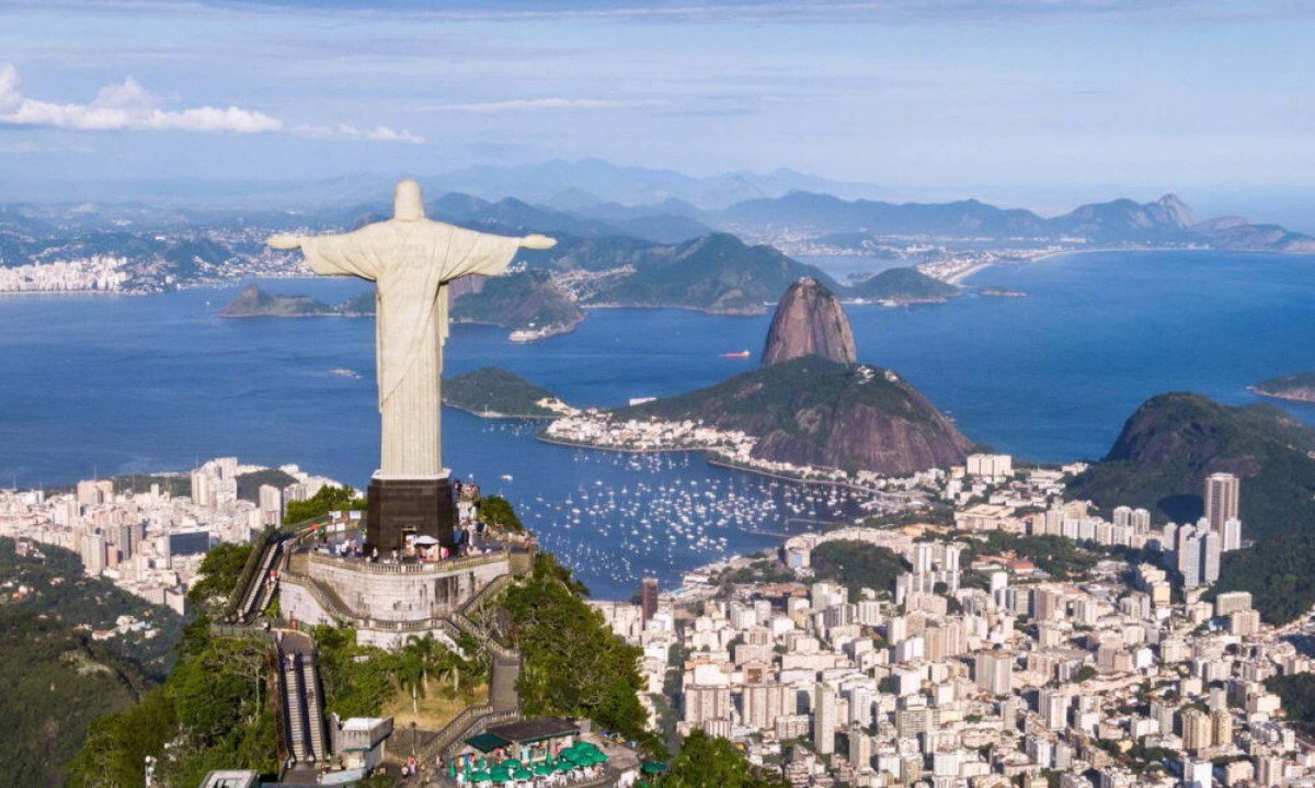 Turista contrata passeio para o Cristo Redentor e motorista de aplicativo cobra valor dez vezes maior; entenda - (crédito: Tupi)