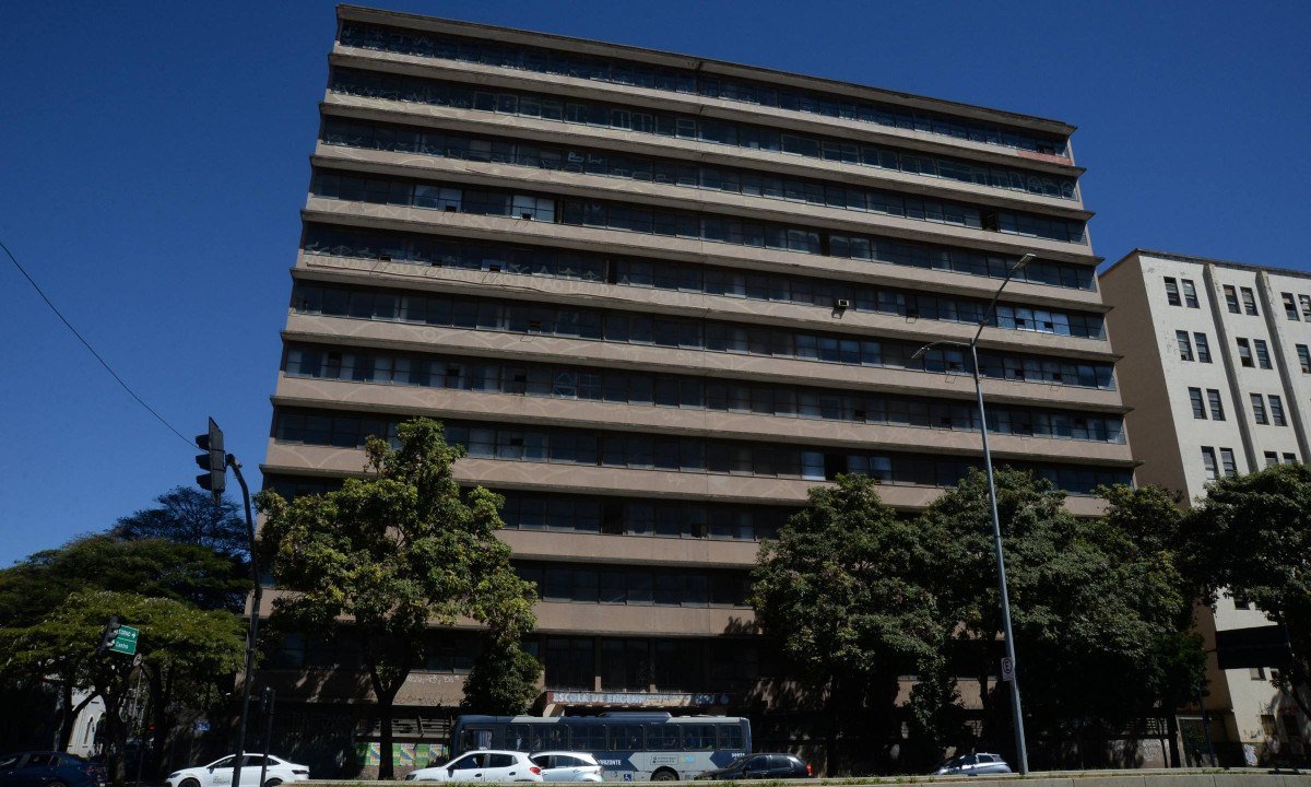 Controle da Escola de Engenharia da UFMG, no Centro, passa a ser feito pela Prefeitura de Belo Horizonte
- (crédito: Tulio Santos/EM/D.A.Press. Brasil. Belo Horizonte)