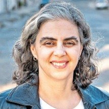 Com três lançamentos, Ana Elisa Ribeiro amplia sua poética plural - Sandra Dias Lucindo/Divulgação
