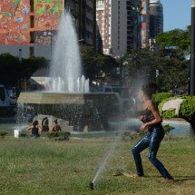 Frente fria provocada por ciclone extratropical vai trazer chuvas a BH? - Túlio Santos/EM/D.A Press