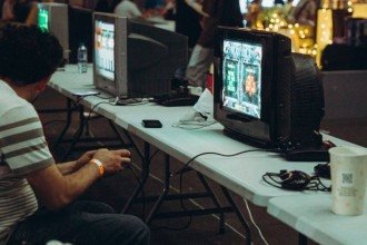 Jogos retrô: saiba como funciona o acesso aos clássicos na nova era digital