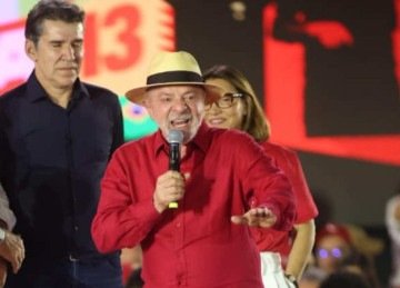 Em BH, Lula revela conversa de 1h20 com Trump sobre o tarifaço dos EUA e afirma que justificativas apresentadas contra o Brasil foram 'mentira'. -  (crédito: Marcos Vieira EM/DA/Press)