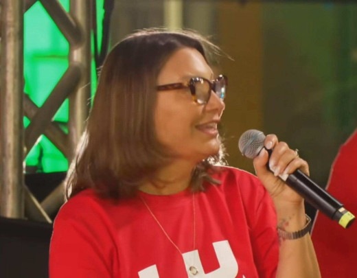 Janja homenageia Milton Nascimento e Lô Borges em comício de Lula na Praça da Estação, em BH, e destaca a importância do Clube da Esquina. - (crédito: Lula/Youtube) Janja homenageia Milton Nascimento e Lô Borges em comício de Lula na Praça da Estação, em BH, e destaca a importância do Clube da Esquina. - (crédito: Lula/Youtube)