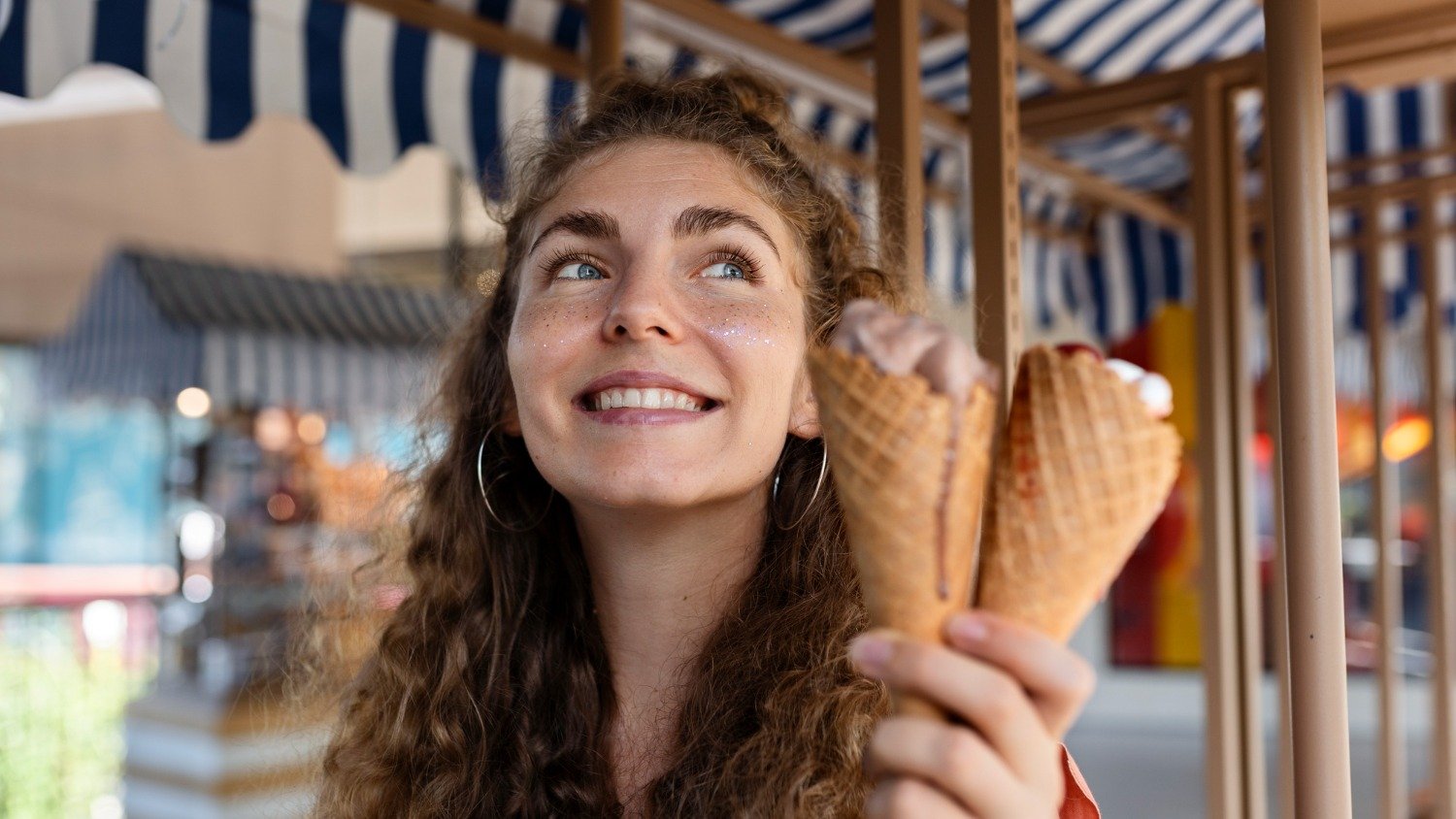 A experi&ecirc;ncia gastron&ocirc;mica &eacute; um dos pilares da viagem para muitos brasileiros, que buscam sabores locais e momentos de prazer -  (crédito: Freepik)