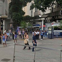Homem tenta vender o filho de 3 anos por R$ 10 e é preso em BH - Reprodução/Google StreetView