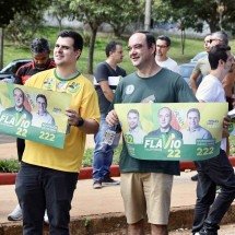 Roscoe faz adesivaços e aposta em diferentes regiões neste sábado (22/8) -  Thiago Smith/Equipe Bruno Engler