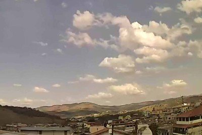 Itabira, na Regi&atilde;o Central de Minas Gerais, est&aacute; entre os munic&iacute;pios sob alerta de baixa umidade -  (crédito: Clima ao Vivo)