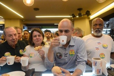 Governador Mateus Simões tenta a reeleição -  (crédito: Túlio Santos/EM/D.A. Press)