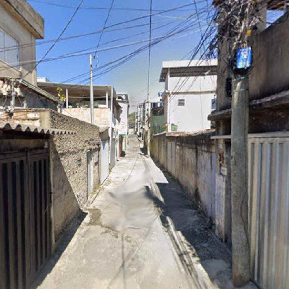 Jovem é baleado na cabeça em ataque após marcar encontro por rede social