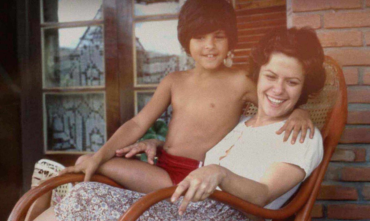 Primogênito de Elis Regina, João Marcello Bôscoli lançou em 2019 "Elis & eu: 11 anos, 6 meses e 19 dias com minha mãe" - (crédito: Universal+/divulgação )