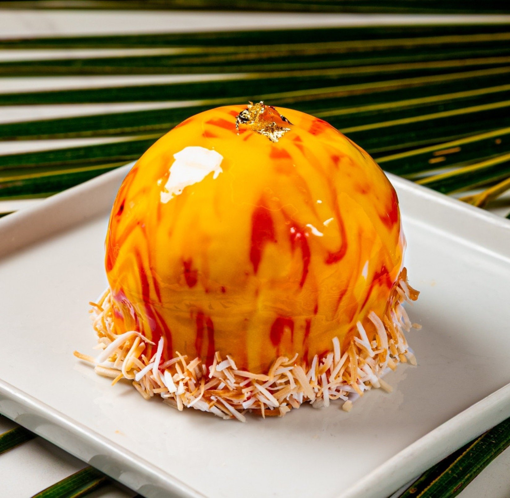 Bombom de coco caramelizado do Lino Café-Sabores de Cabo Frio