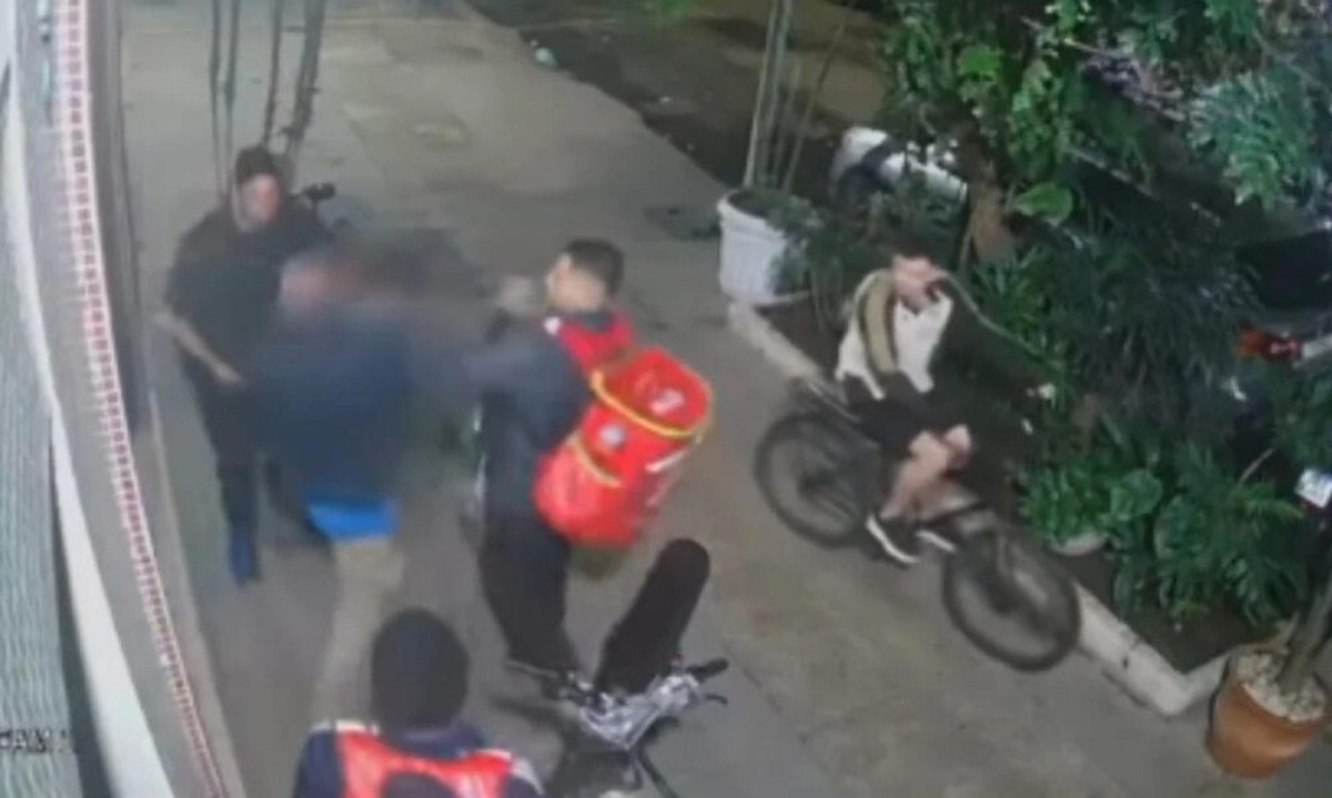 Morte em Copacabana: ciclista levou 63 golpes em 9 minutos durante ataque - (crédito: Tupi)