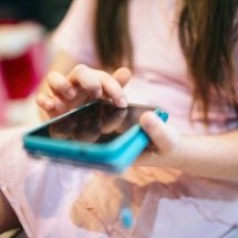 Neurodivergência: os riscos de usar redes sociais para diagnóstico - magnific