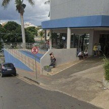 Médico é preso suspeito de importunar sexualmente paciente de 18 anos - Google Street View/Reprodução