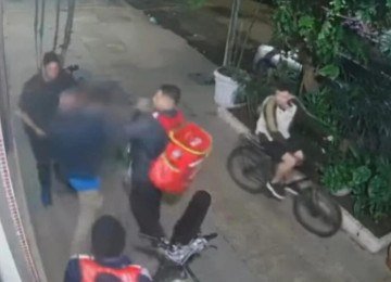 Morte em Copacabana: ciclista levou 63 golpes em 9 minutos durante ataque -  (crédito: Tupi)