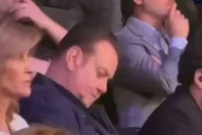 Gilberto Kassab (PSD) é flagrado dormindo durante debate da Band -  (crédito: Reprodução/Redes sociais)