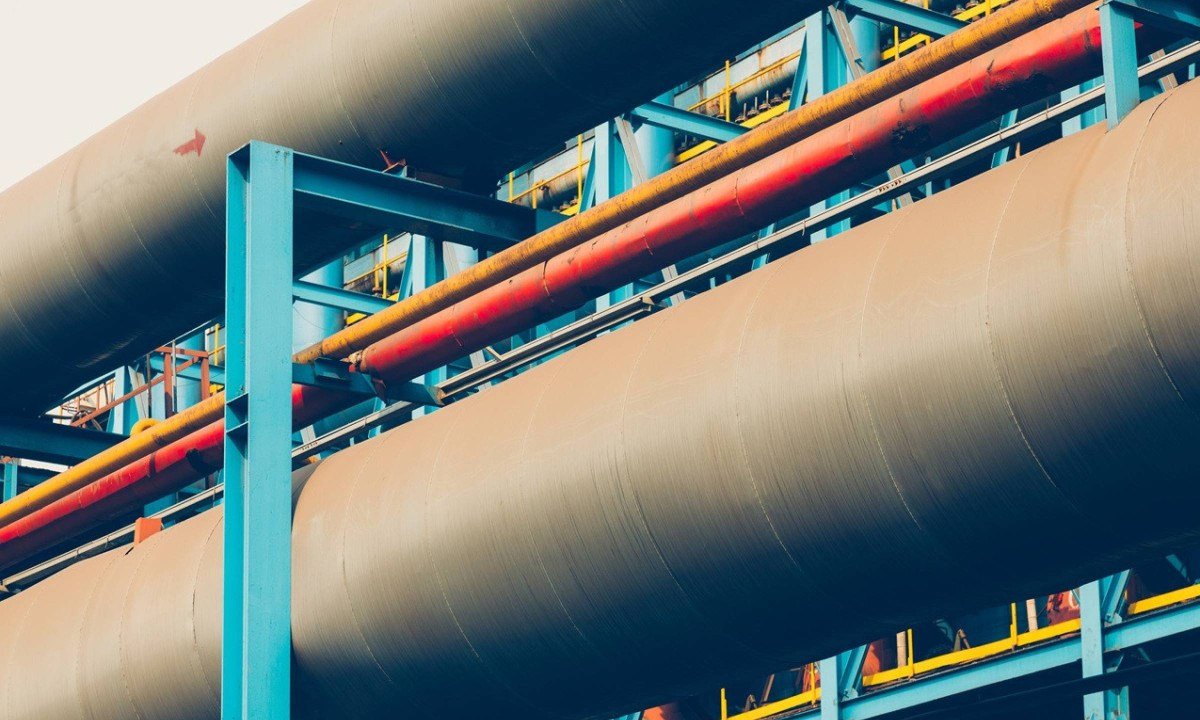 interior view of a steel factory,steel industry in city of China.
- (crédito: xsw)