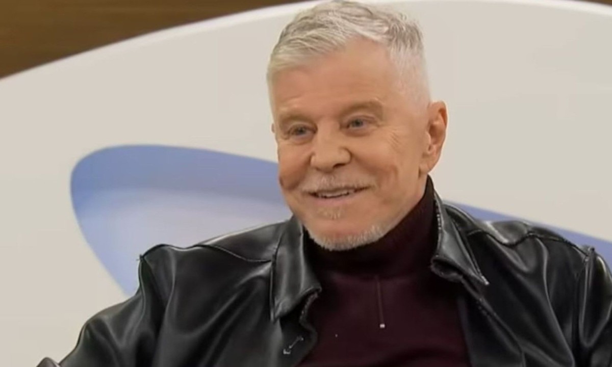 Miguel Falabella falou sobre vida pessoal, preconceito e um problema de saúde em entrevista - (crédito: TV Cultura)