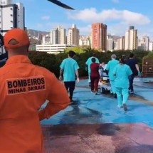 Piloto de avião que caiu em Minas é atendido no João XXIII - Divulgação/CBMMG