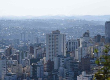 Problema afeta &aacute;reas mais altas do Bairro Buritis, em BH
       -  (crédito: Gladyston Rodrigues/EM/D.A. Press)