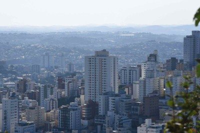 Problema afeta &aacute;reas mais altas do Bairro Buritis, em BH
       -  (crédito: Gladyston Rodrigues/EM/D.A. Press)