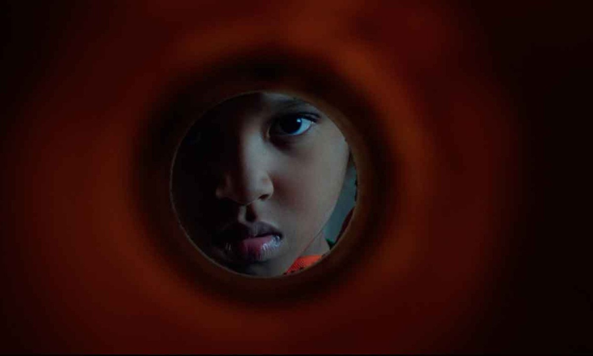 Tutu (Efraim Santos), caçula da família retratada no longa, é o personagem que enxerga as circunstâncias de forma mais lúcida - (crédito: Vitrine Filmes/Divulgação)