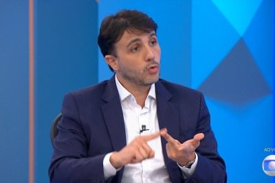 Renan Santos em entrevista nesta quarta-feira (26/8) -  (crédito: Reprodução/TV Globo)