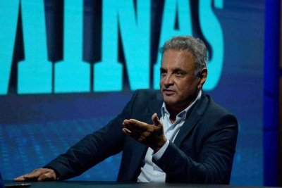 Aécio está se fazendo de rogado. Ele contratou pesquisas nas quais seu nome figura entre os favoritos da disputa -  (crédito: Túlio Santos/EM/D.A.Press. – 20/3/24)