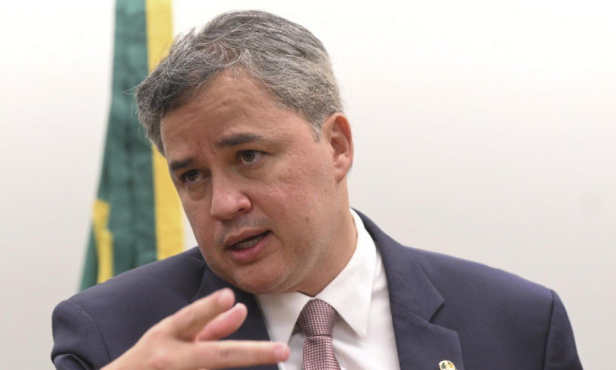 Campanha de Flávio Bolsonaro mira redução da margem de Lula no Nordeste - (crédito: Foto: Carlos Moura/Agência Senado)