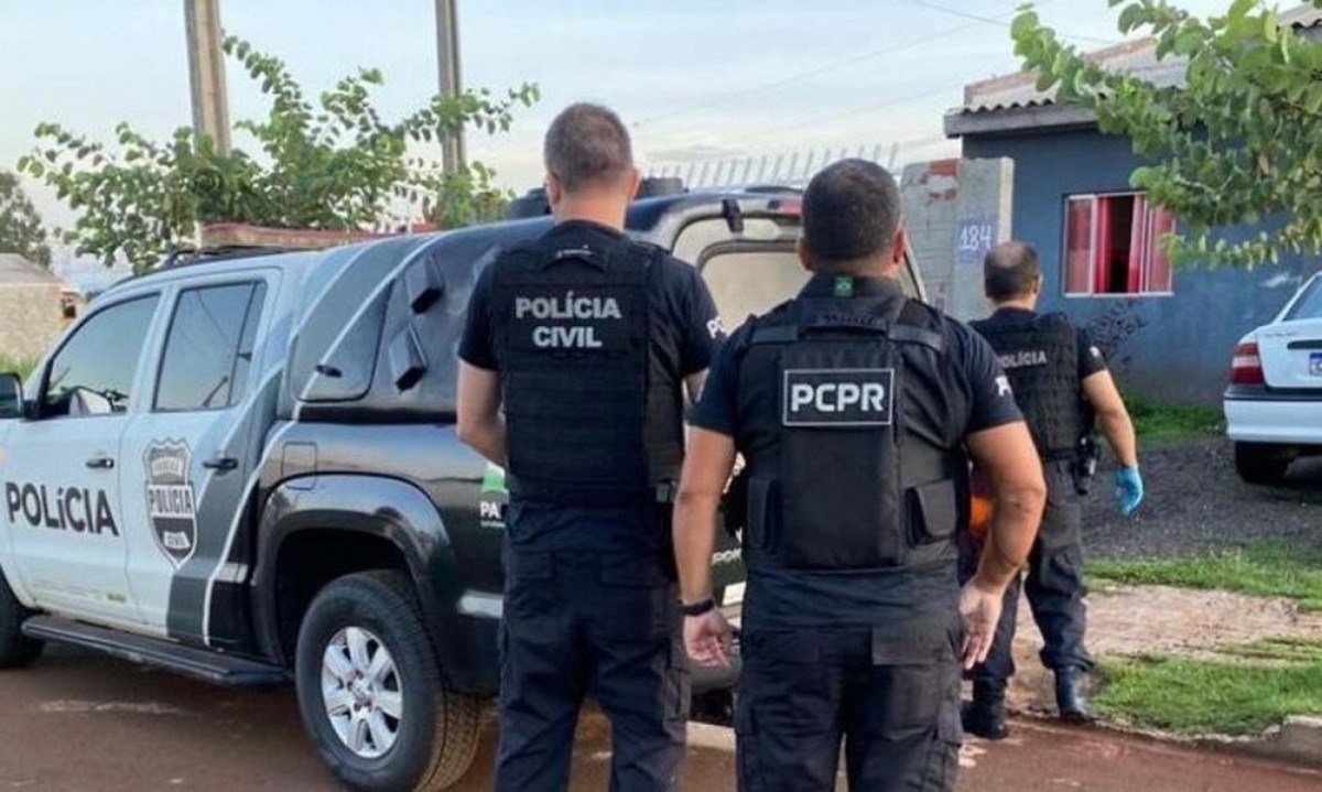 Pais são presos após vender bebê de 5 meses por R$ 15 mil; criança foi levada para outro país - (crédito: Tupi)