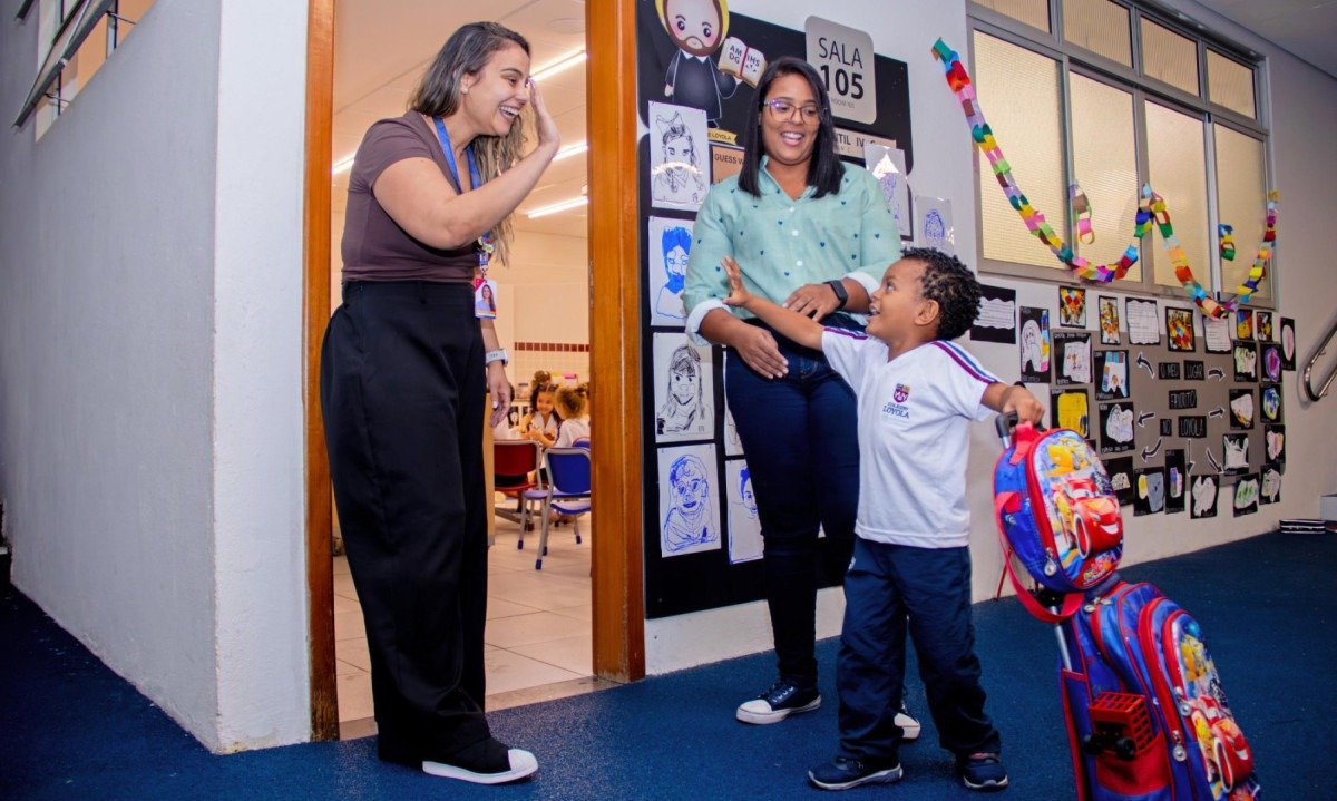 Mais do que trocar mensagens, fortalecer a parceria entre fam&iacute;lias e escola depende de rela&ccedil;&otilde;es constru&iacute;das com di&aacute;logo, respeito e participa&ccedil;&atilde;o