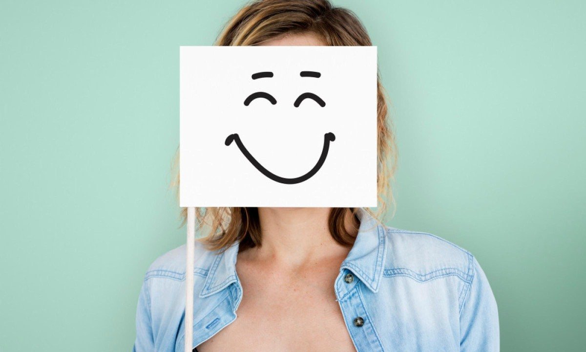 As marcas deixadas pelas mudanças não precisam ser vistas como sinais de fragilidade, afirma psicólogo - (crédito: rawpixel.com/magnific)