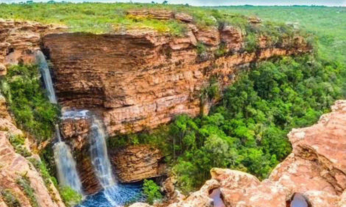 Com cerca de 152 mil hectares, o Parque Nacional da Chapada Diamantina re&uacute;ne tr&ecirc;s biomas &ndash; Mata Atl&acirc;ntica, Cerrado e Caatinga &ndash; e quase 300 quil&ocirc;metros de trilhas 