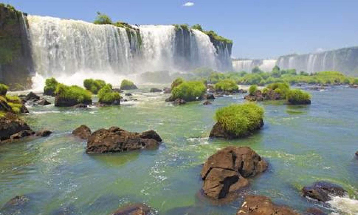 As Cataratas do Igua&ccedil;u s&atilde;o o grande cart&atilde;o-postal do parque, mas a experi&ecirc;ncia pode ir al&eacute;m das famosas quedas d&rsquo;&aacute;gua.