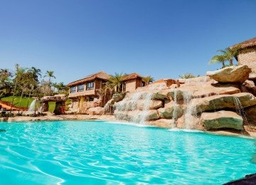 apenas 55 km de Belo Horizonte, em Esmeraldas, o Parque do Avestruz Eco Resort une a tranquilidade do interior à praticidade de uma viagem rápida para aproveitar o feriado -  (crédito:  Alessandro Pimenta/ Com Você Comunicação)