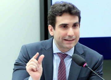 Presidente do Banco Central, Gabriel Galípolo, alertou para a expansão do crédito com os juros elevados -  (crédito: Bruno Spada/Câmara dos Deputados – 9/7/25)