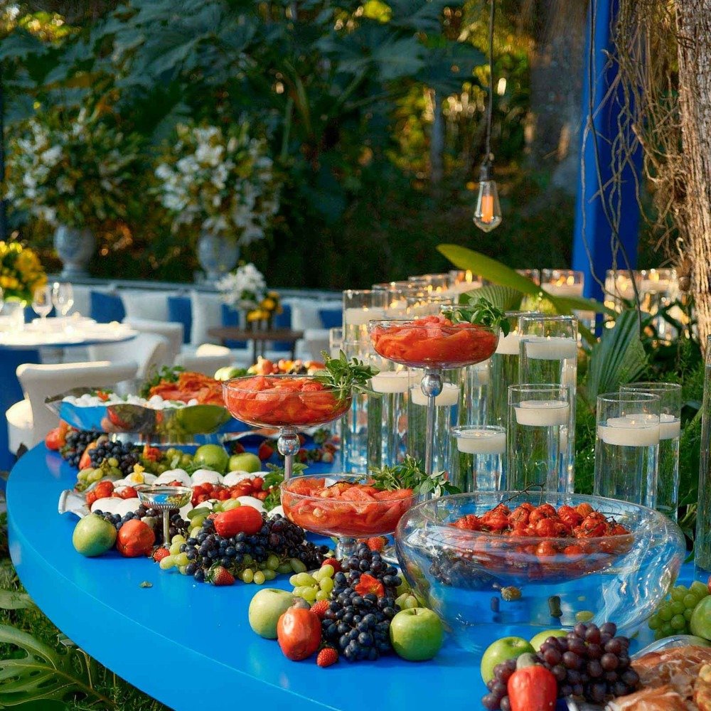 Mesa de antepasto do buffet Pichita Lanna