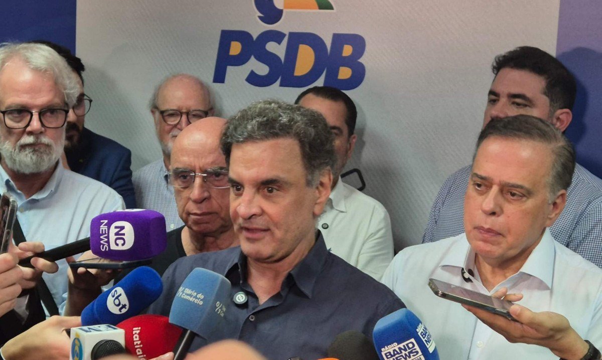 Aécio Neves (PSDB) anunciou que vai concorrer ao Senado por Minas Gerais - (crédito: Jair Amaral/EM/D.A. Press)